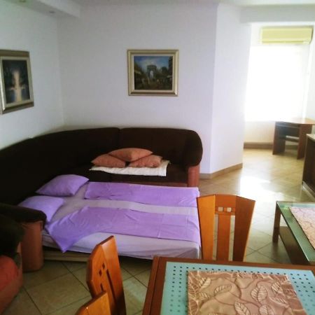 Apartman Ilic Apartment เมทโควิช ภายนอก รูปภาพ